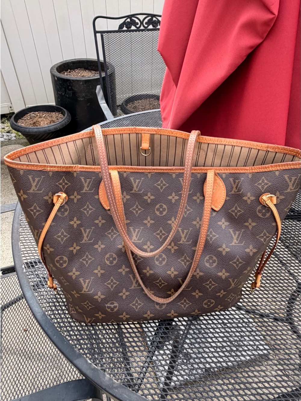 Louis Vuitton Neverfull Mongram MM w/COA - Picture 5 of 6